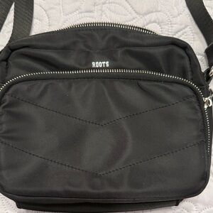Roots Classic Black Messenger Bag
